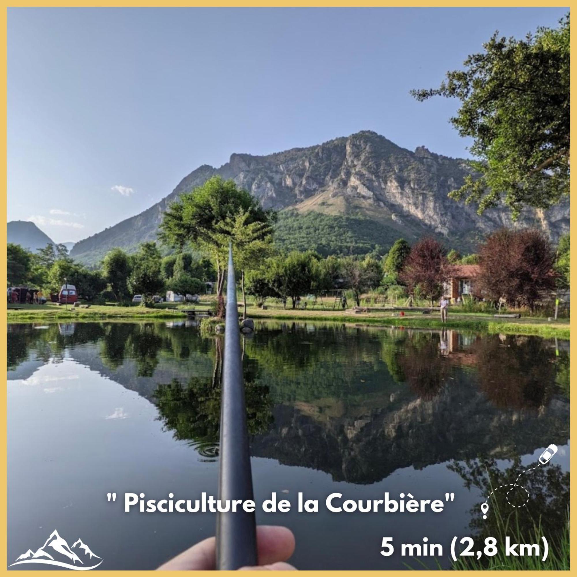 Beau Petit Appartement Au Coeur De L'Ariege. Tarascon-sur-Ariège Exterior foto